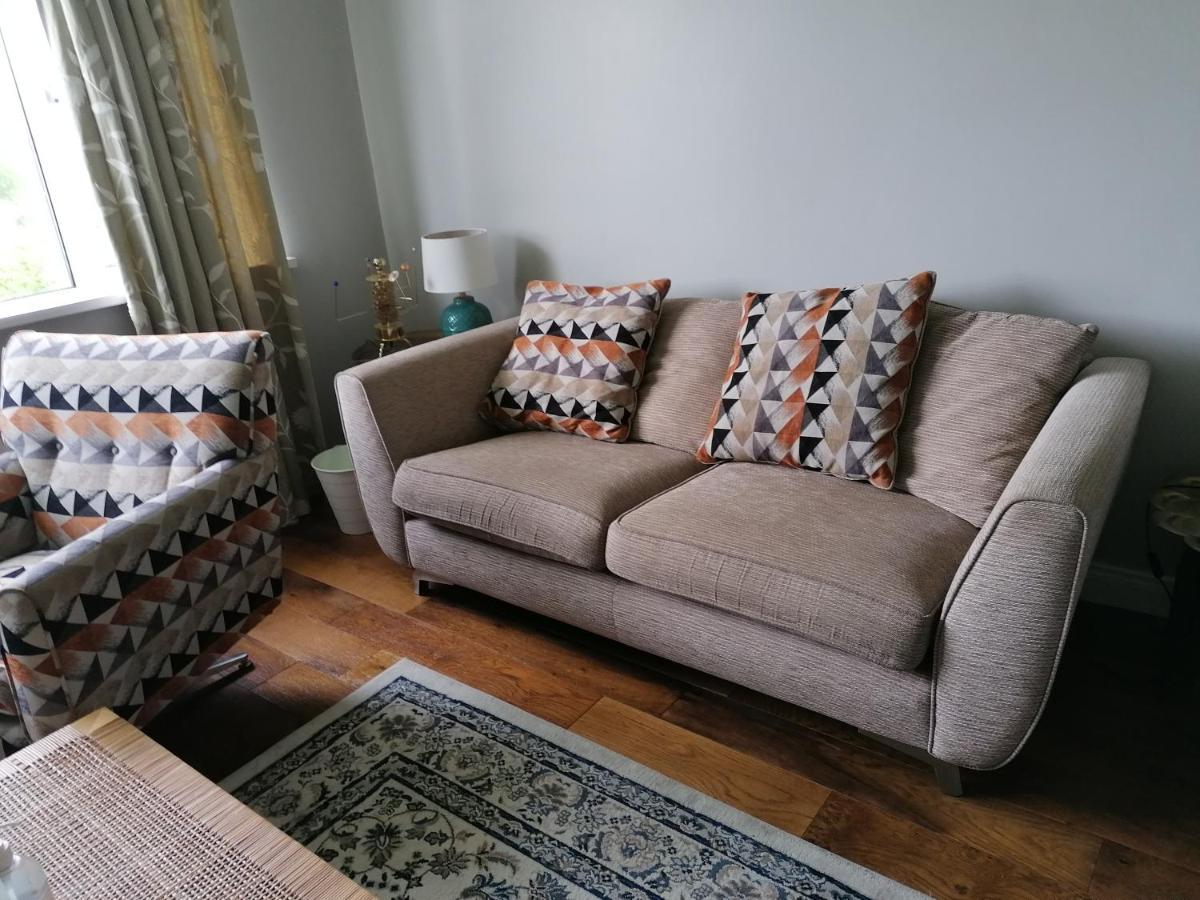 Charming Cottage 4 Bedroom Acton  Dış mekan fotoğraf